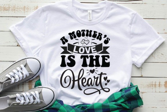 A Mother’s Love is the Heart Graphics